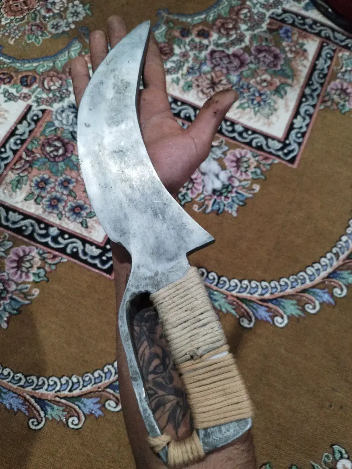 چاقو|کوهنوردی و کمپینگ|زابل, |دیوار