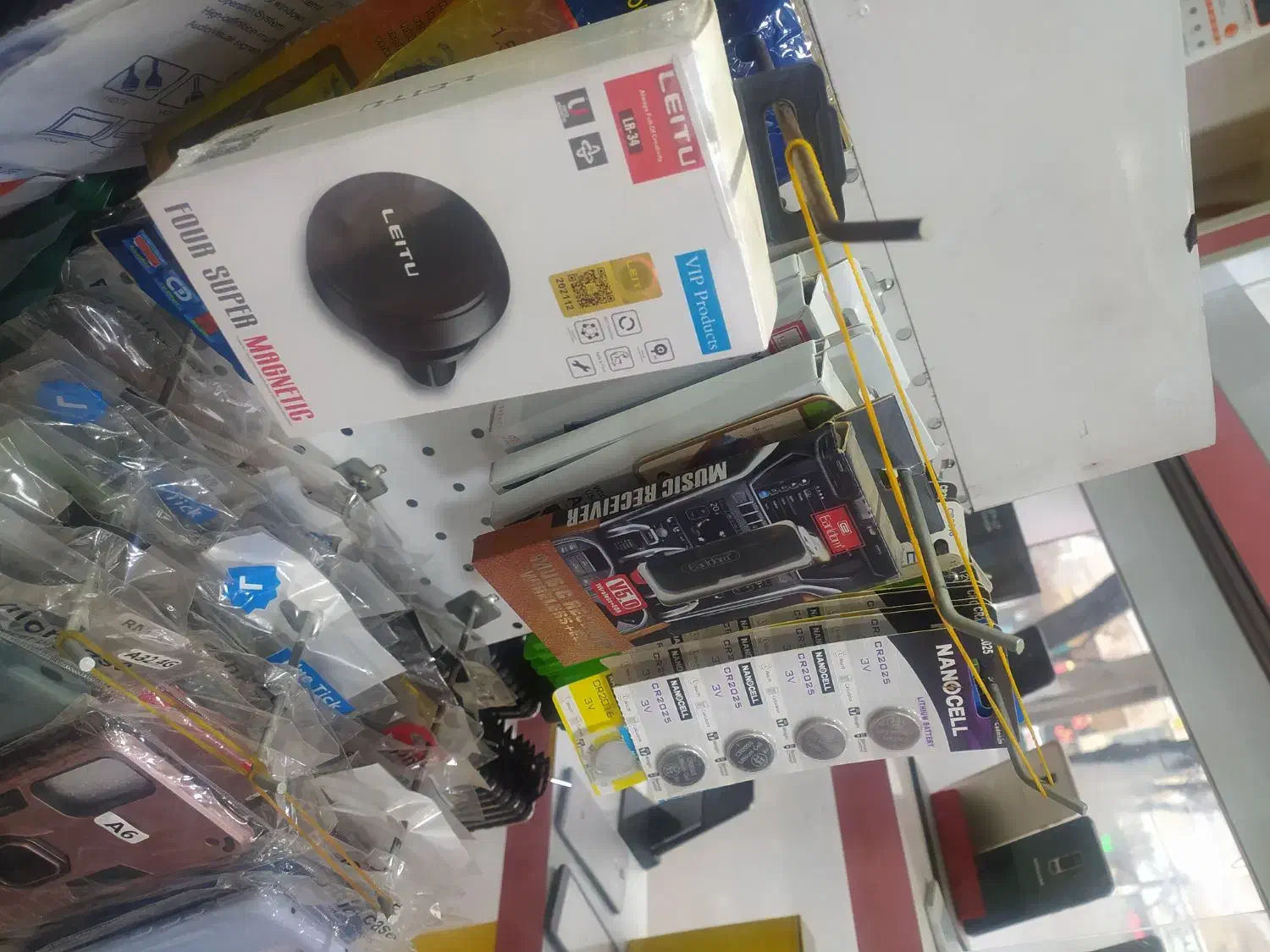 انواع لوازم جانبی موبایل|لوازم جانبی موبایل و تبلت|اراک, |دیوار