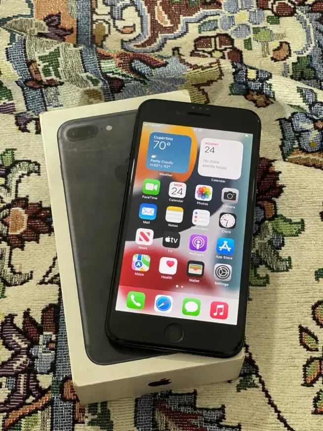 ایفون 7 پلاس 256|موبایل|خرمآباد, |دیوار