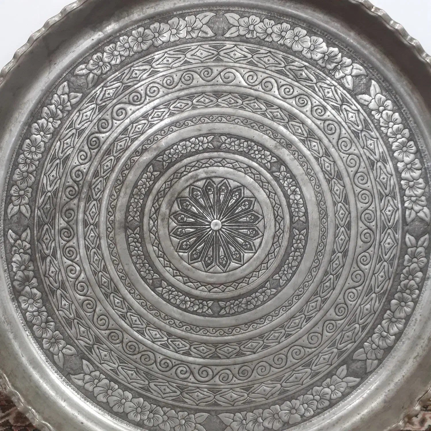 مجمع قدیمی|کلکسیون اشیاء عتیقه|بیرجند, |دیوار