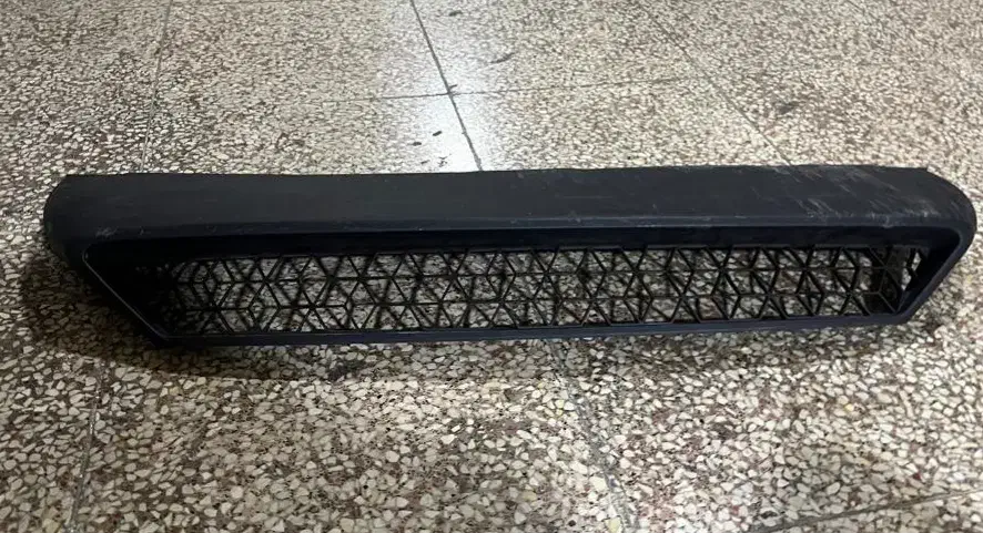 توری سپر جلو لاماری|قطعات یدکی و لوازم جانبی|شیراز, سینما سعدی|دیوار