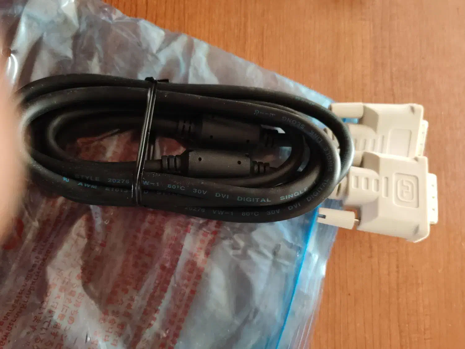 کابل کامپیوتر DVI اورجینال اصلی نو نو|قطعات و لوازم جانبی رایانه|اصفهان, شهریار|دیوار