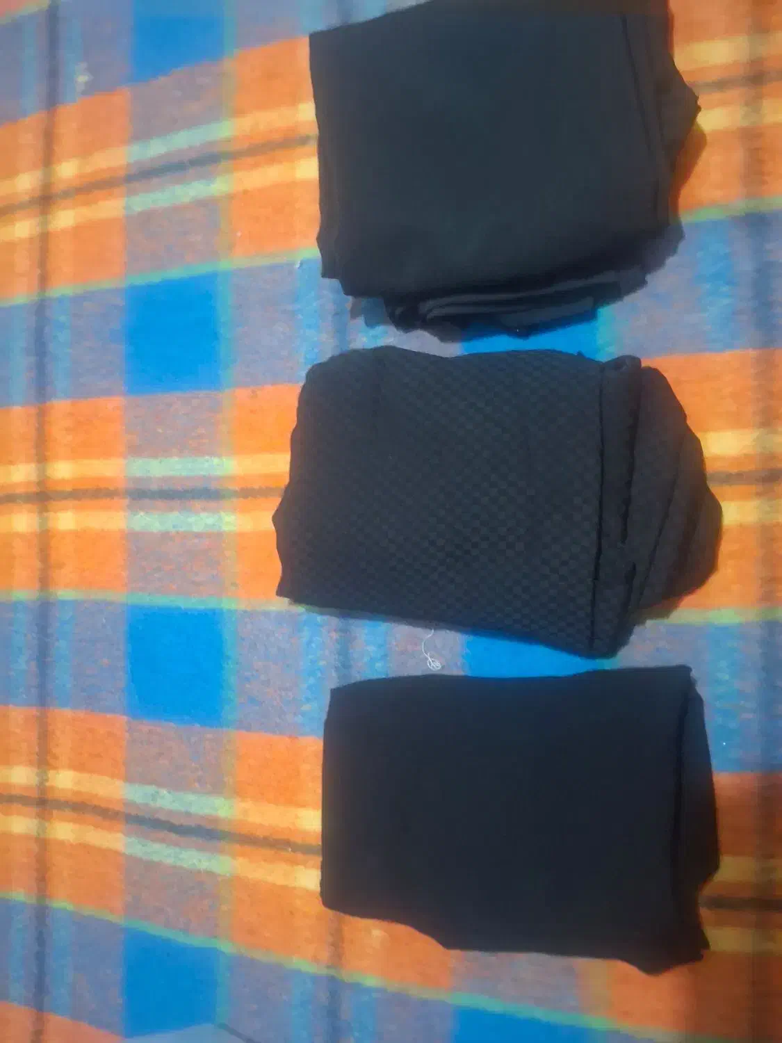 3قواره چادردوخته شده مشکی.کرپ. شرمند. طرح دار|لباس|گرمسار, |دیوار