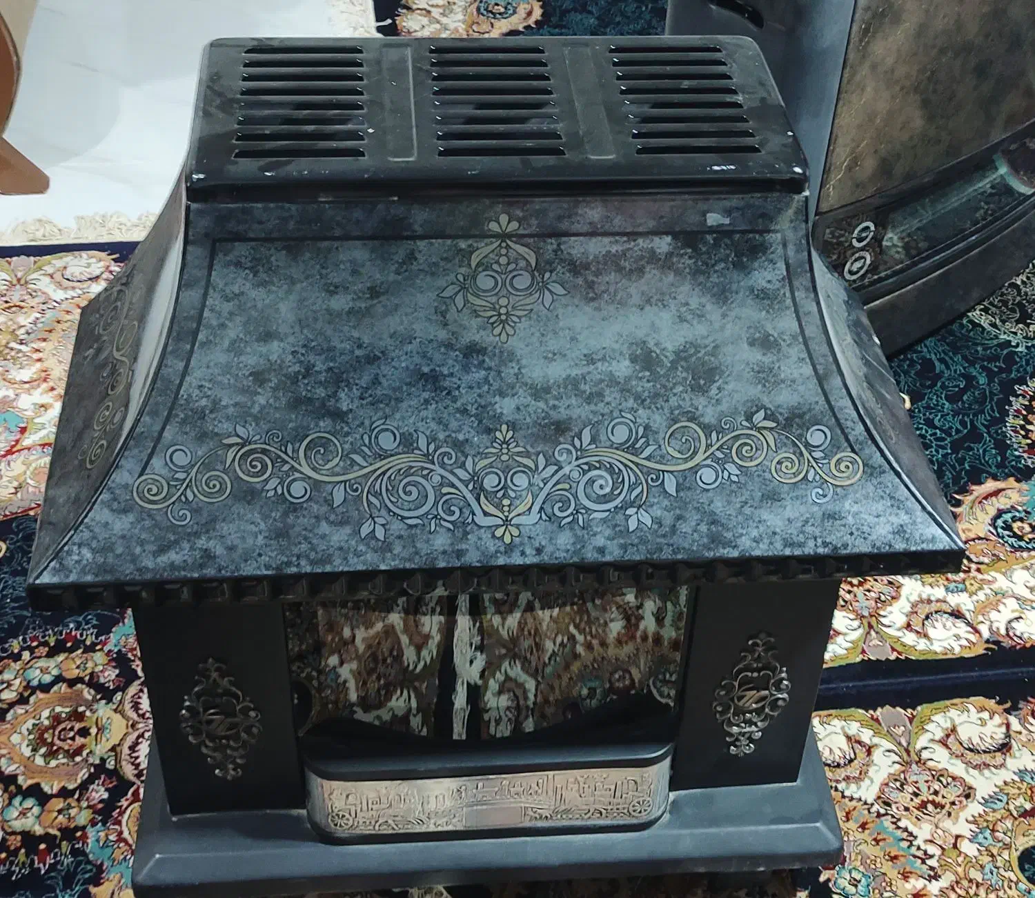 دو عدد بخاری  مدل الماس و مدل jah 120A|بخاری، هیتر، شومینه|یاسوج, |دیوار