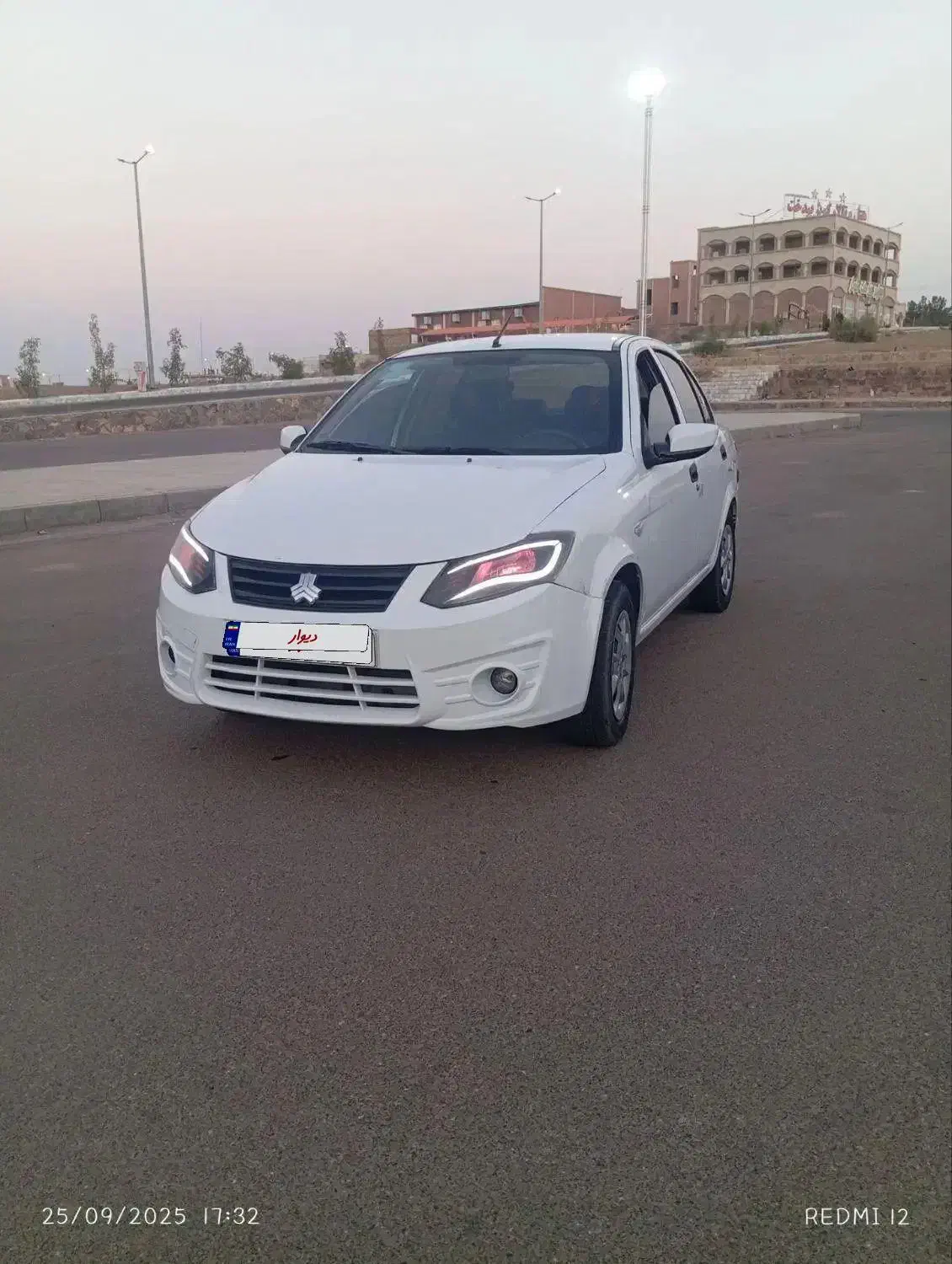 ساینا خونگی|خودرو سواری و وانت|گناباد, |دیوار