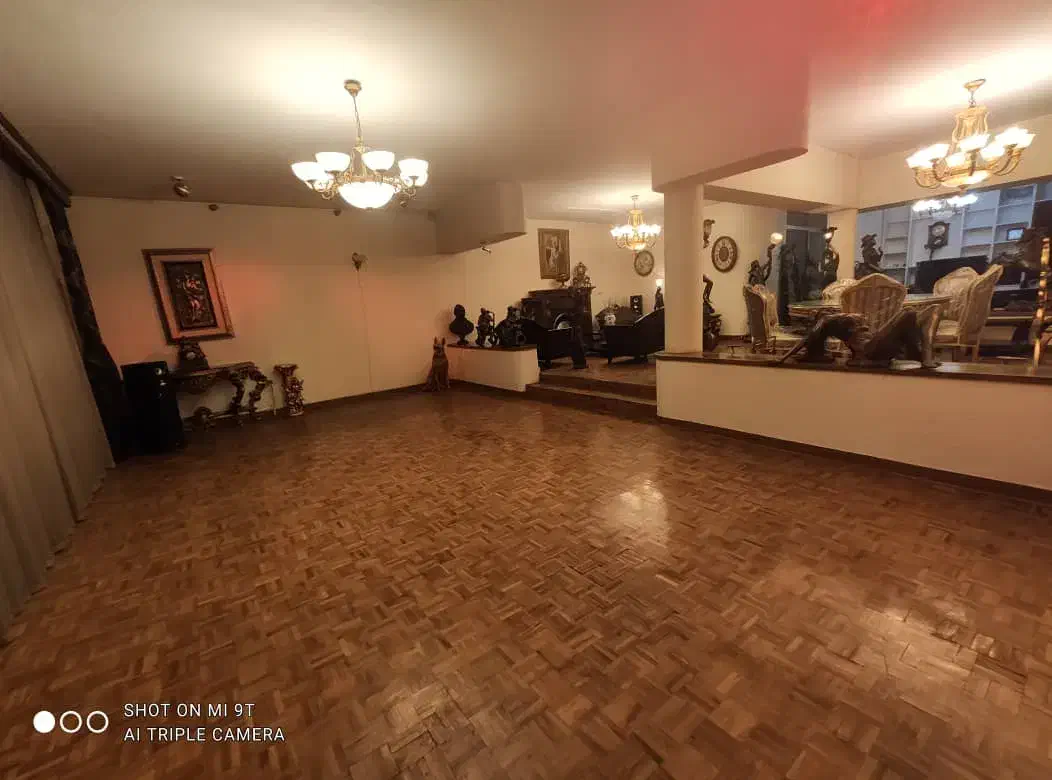 اجاره سالن ۱۲۰ m ساعتی و روزانه هنری و آموزش(جردن)|اجارهٔ کوتاهمدت دفتر کار و فضای آموزشی|تهران, جردن|دیوار