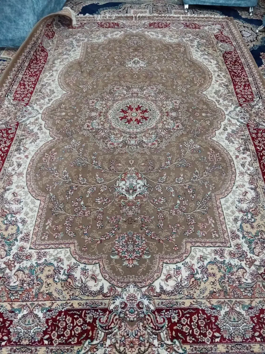 فرش ۶ متری درحد|فرش|اقبالیه, |دیوار