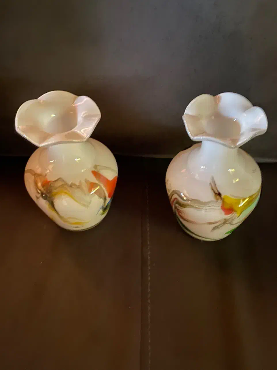 یک جفت گلدان با بیش از نیم قرن قدمت|کلکسیون و سرگرمی|چمستان, |دیوار