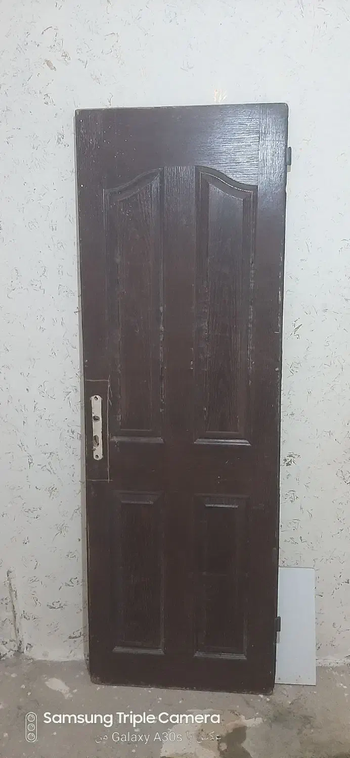 درب چوبی۲عدد|مصالح و تجهیزات ساختمان|مشهد, کوی المهدی|دیوار