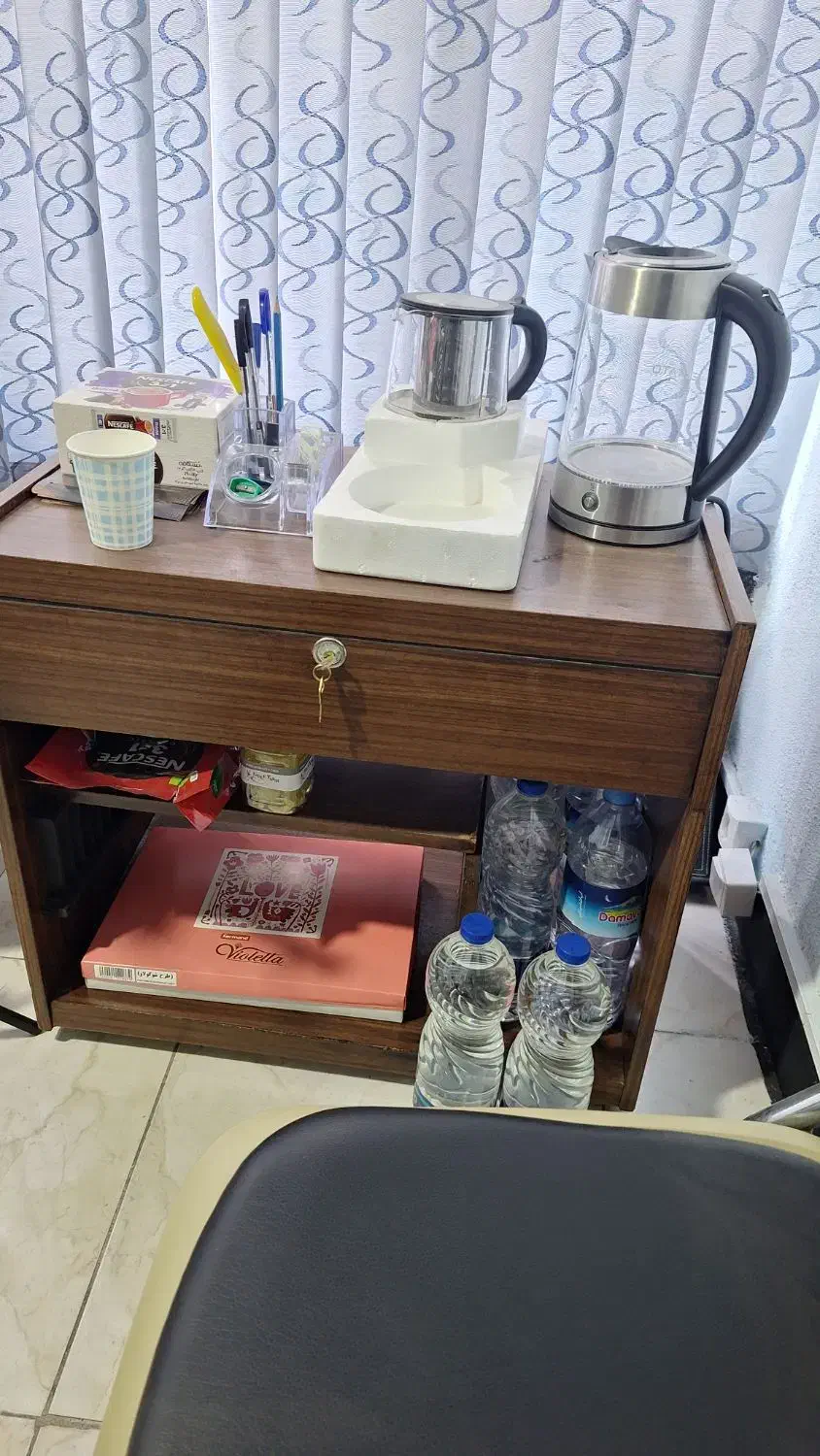 میز چوبی|میز تحریر و کامپیوتر|ساری, |دیوار