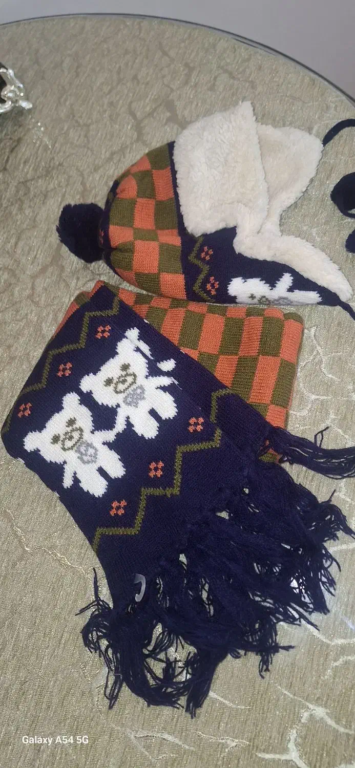 ست شال و کلاه کاملا نو|کفش و لباس بچه|میانه, |دیوار