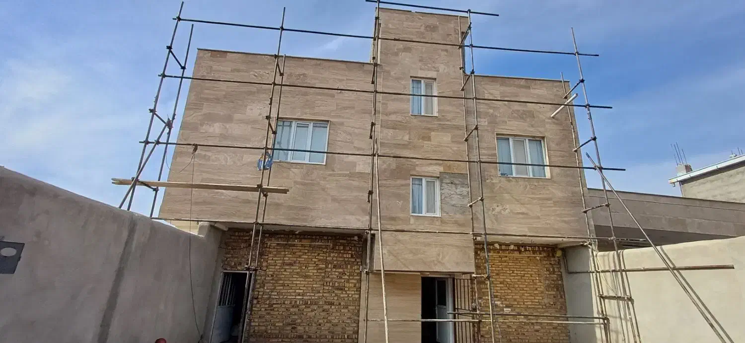 داربست فلزی و پیچ رولپلاک پیچ روپلاک|خدمات پیشه و مهارت|تبریز, |دیوار