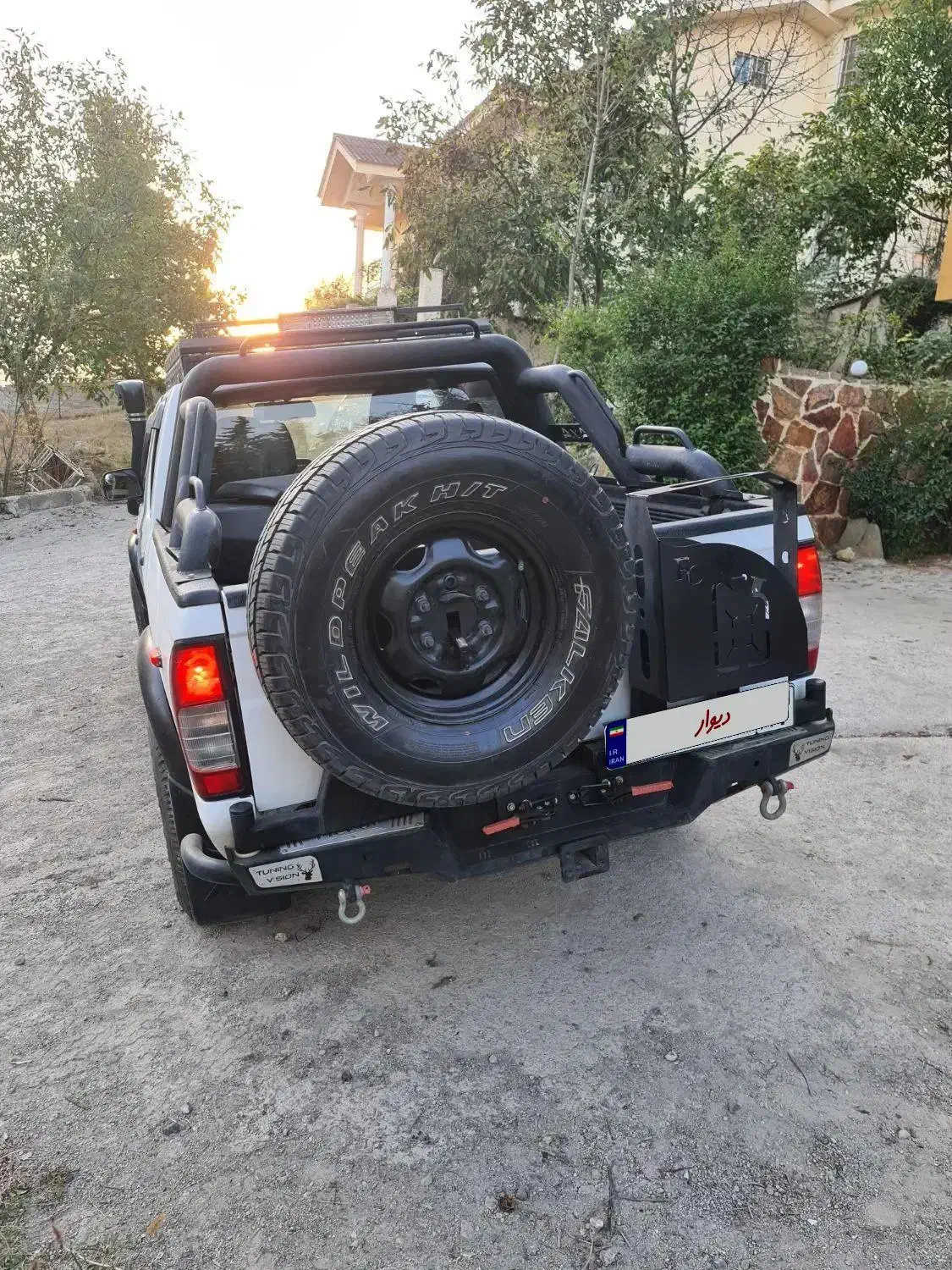 نیسان پیکاپ ۸۱ ژاپن اصل|خودرو سواری و وانت|کلاردشت, |دیوار