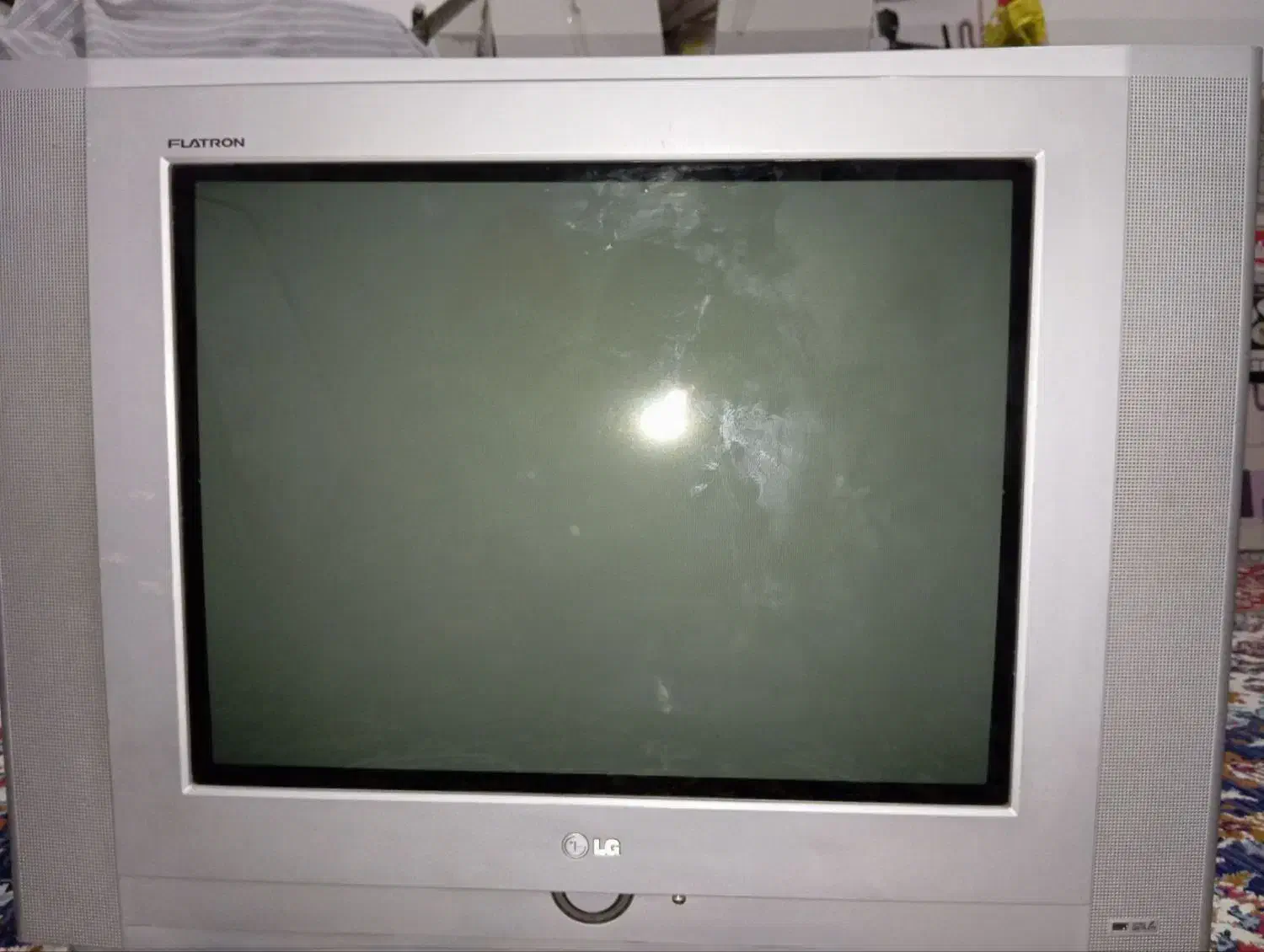 تلویزیون ۲۱ اینچ سامسونگ|تلویزیون و پروژکتور|خرم‌آباد, |دیوار