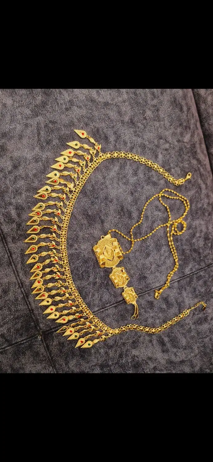 خار و گردنبند آب طلا آب کاری شده|بدلیجات|صدرا-فارس, فاز ۱|دیوار