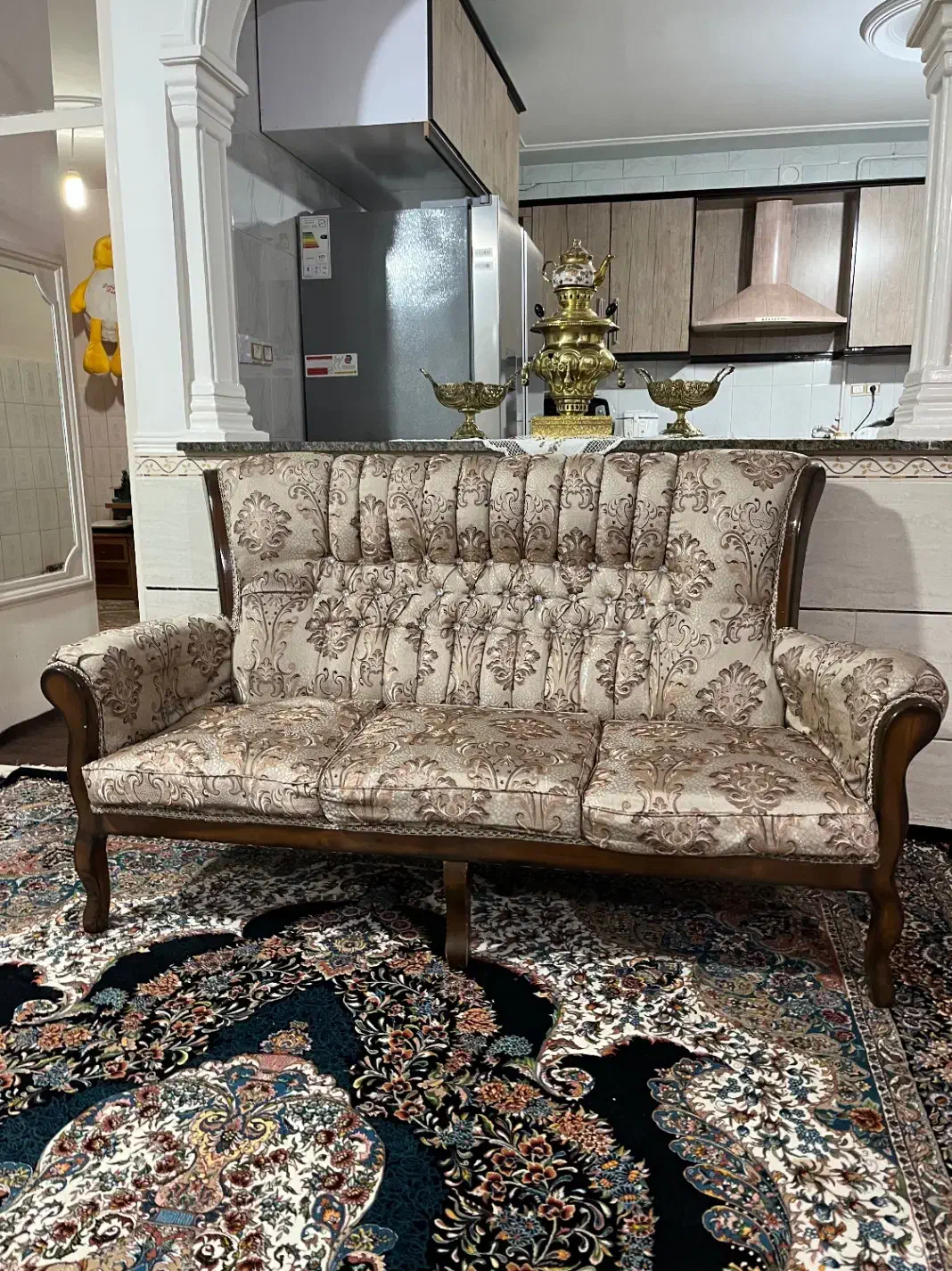 مبل ۷نفره ایرانی|مبلمان خانگی و میز عسلی|بشاریات, |دیوار