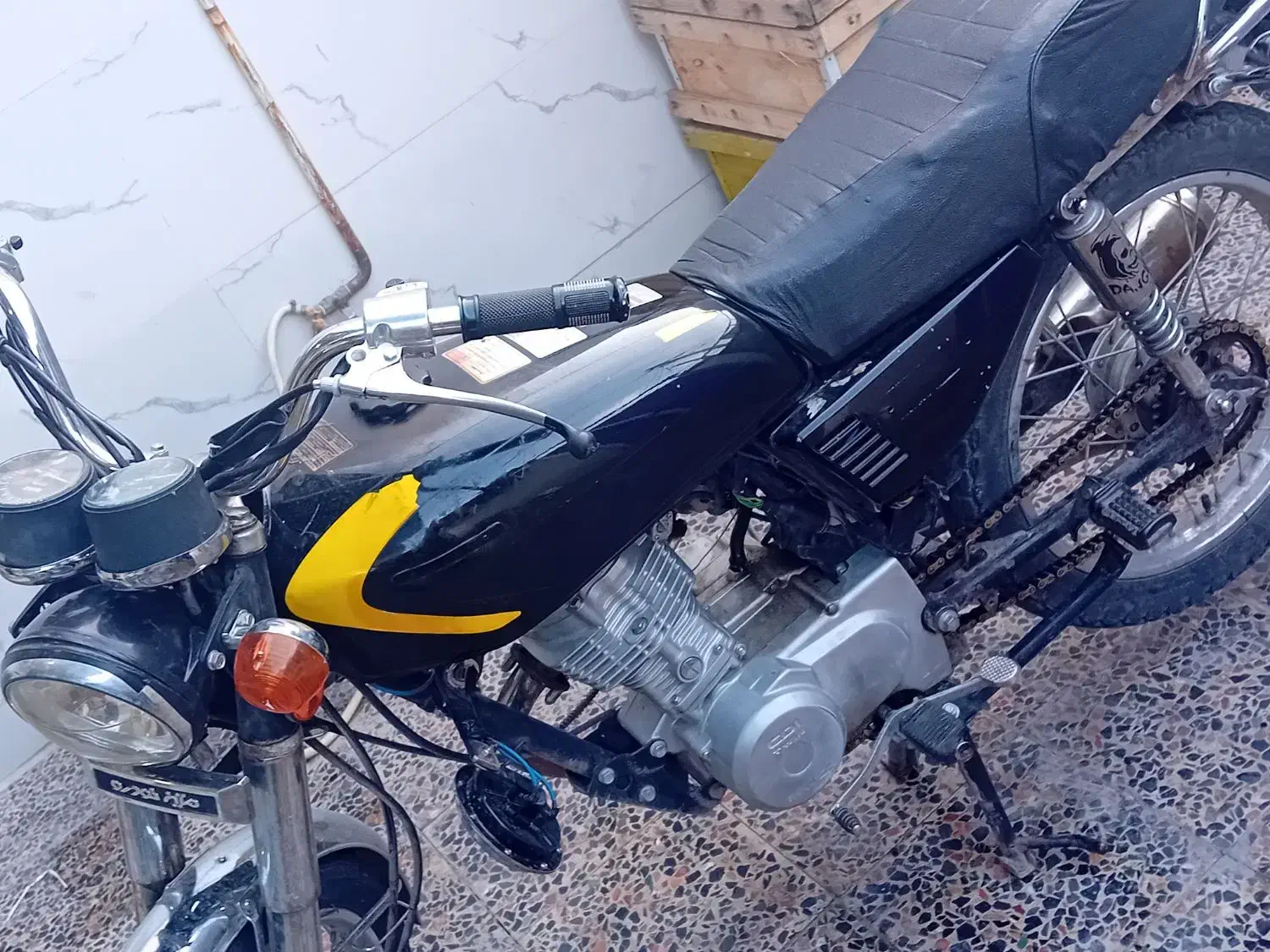 موتور|موتورسیکلت|پاپی, |دیوار