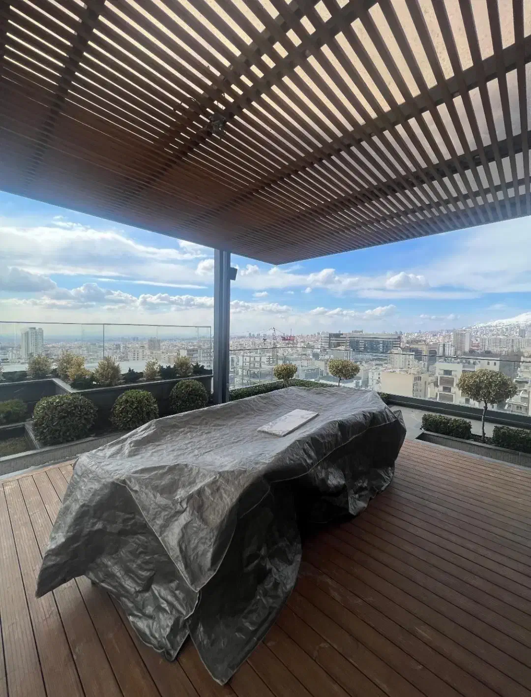 200متریfullمشاعات/برند منطقه گلزار/گلزار