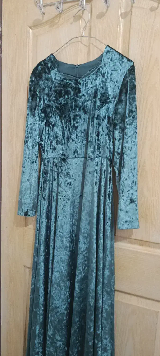 پیراهن بلند زنانه مخمل سبزآبی|لباس|پیشوا, |دیوار