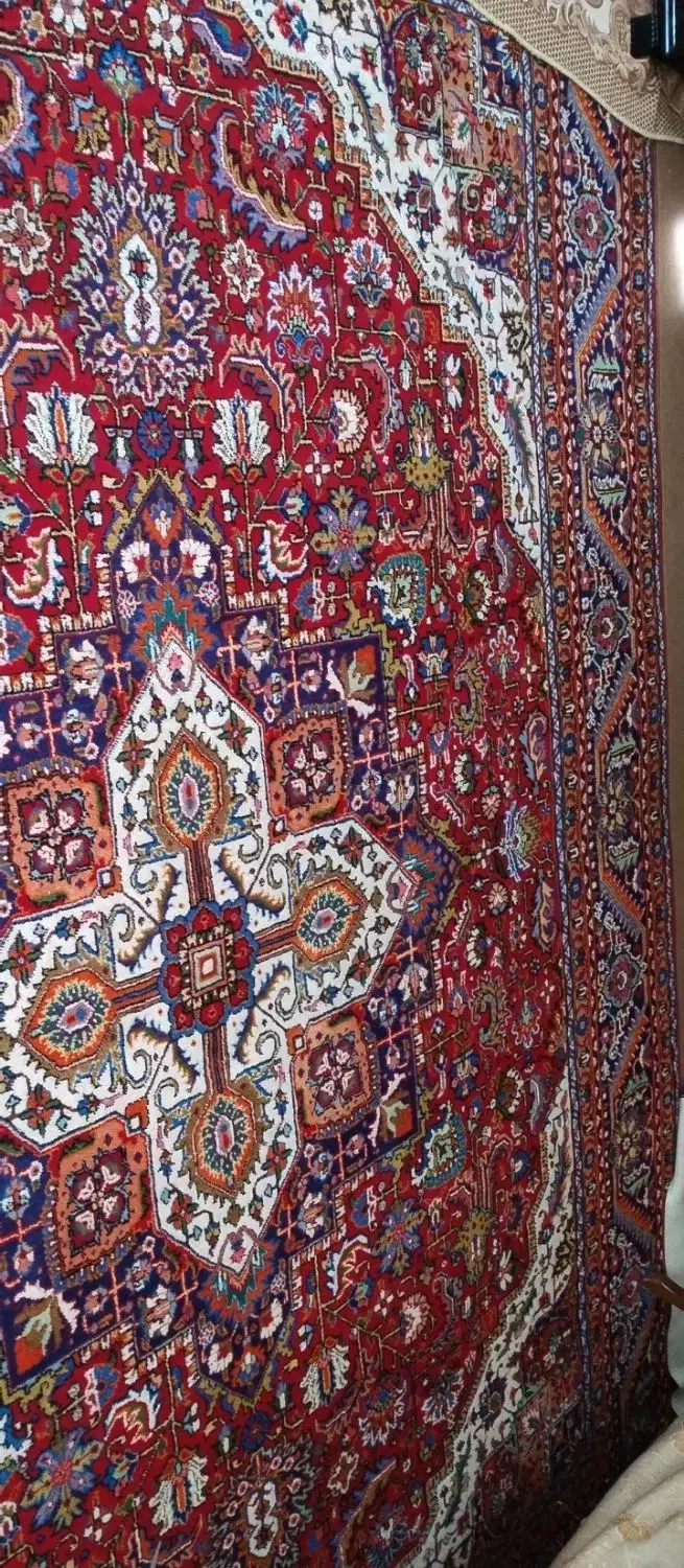 دو قطعه فرش هریس|فرش|بناب, |دیوار