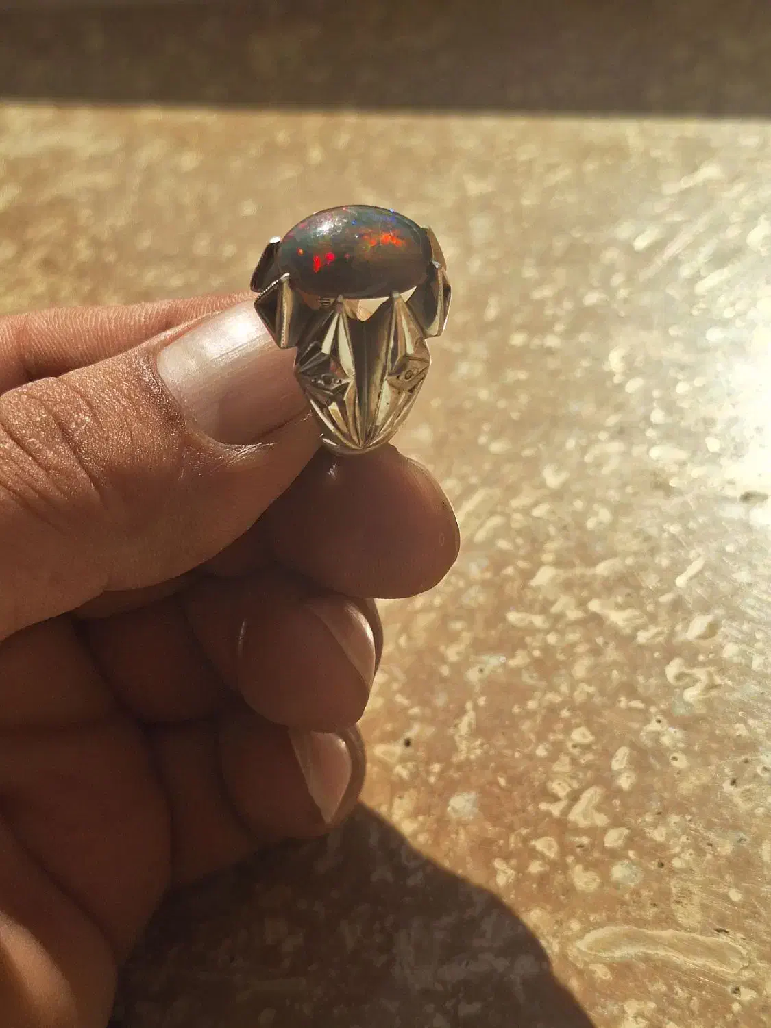 انگشتر اوپال آتشین|جواهرات|خاوران, |دیوار