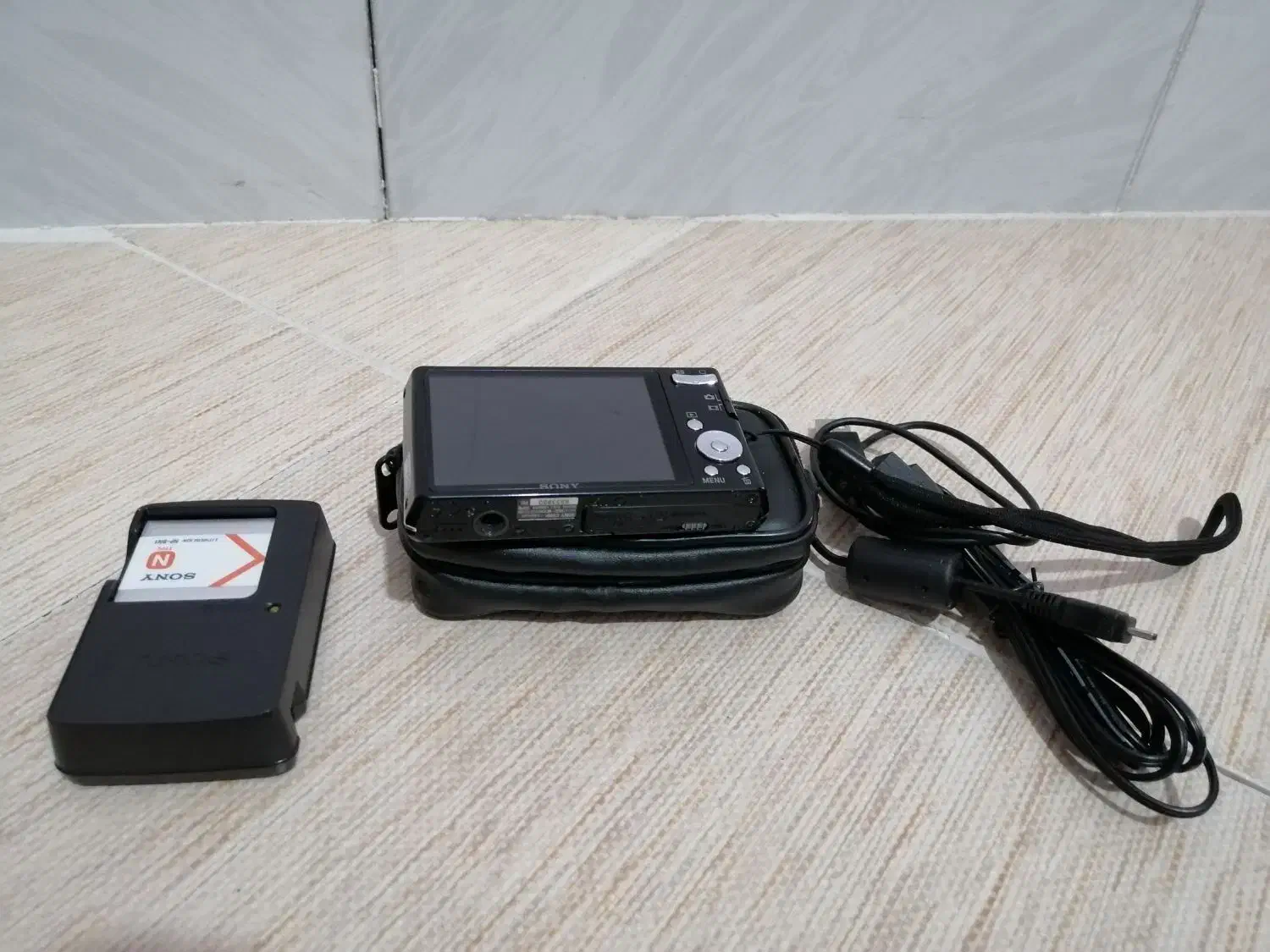 دوربین عکاسی- فیلمبرداری سایبرشات سونی|دوربین عکاسی و فیلمبرداری|سبزوار, کاشفی شمالی (دادگستری)|دیوار