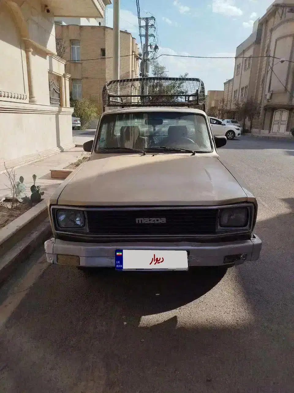 وانت مزدا 2000 ژاپنی دوگانه مدل82|خودرو سواری و وانت|قم, سالاریه|دیوار