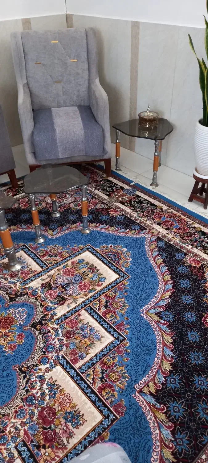 جلومبلی|مبلمان خانگی و میز عسلی|چناران, |دیوار