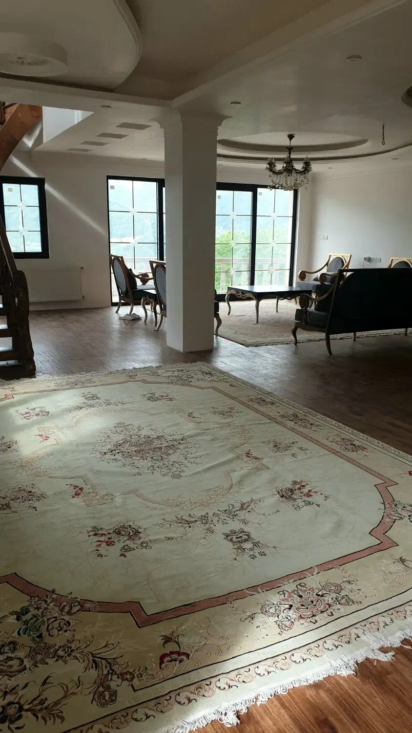 اجاره ویلا شمال|اجارهٔ کوتاه‌مدت ویلا و باغ|زیرآب, |دیوار