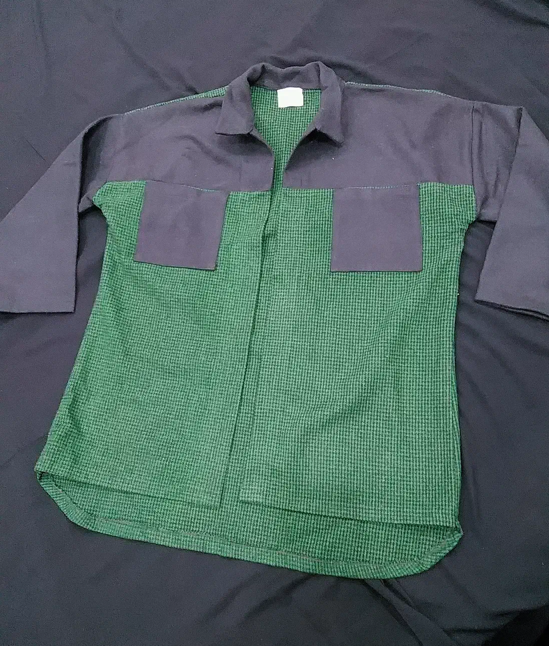 شکت زنانه|لباس|رشت, نخودچر|دیوار