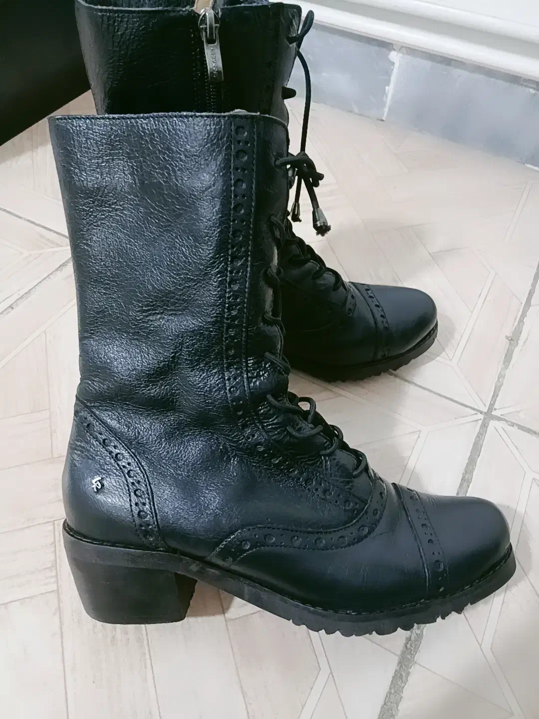 بوت زنانه برند LADY ROSE|کیف، کفش، کمربند|خرمآباد, |دیوار