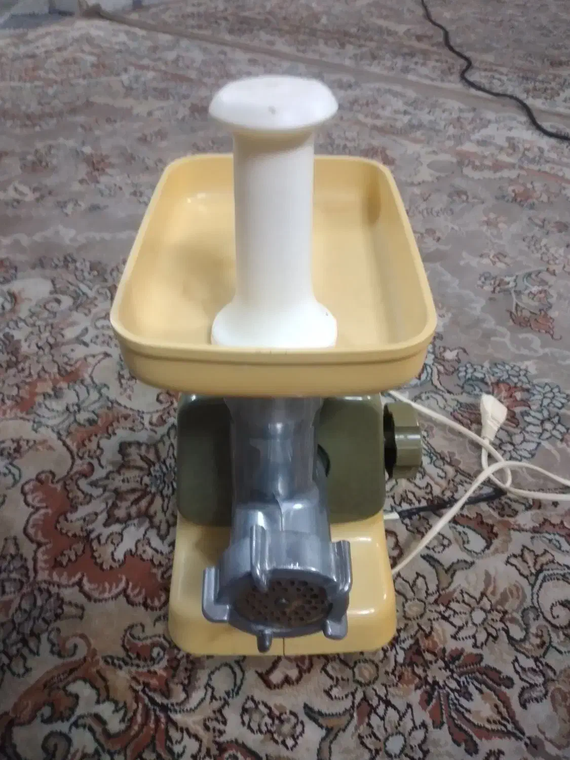 گوشت چرخ کن|خردکن، آسیاب، غذاساز|قم, سراجه (۱۵ خرداد)|دیوار