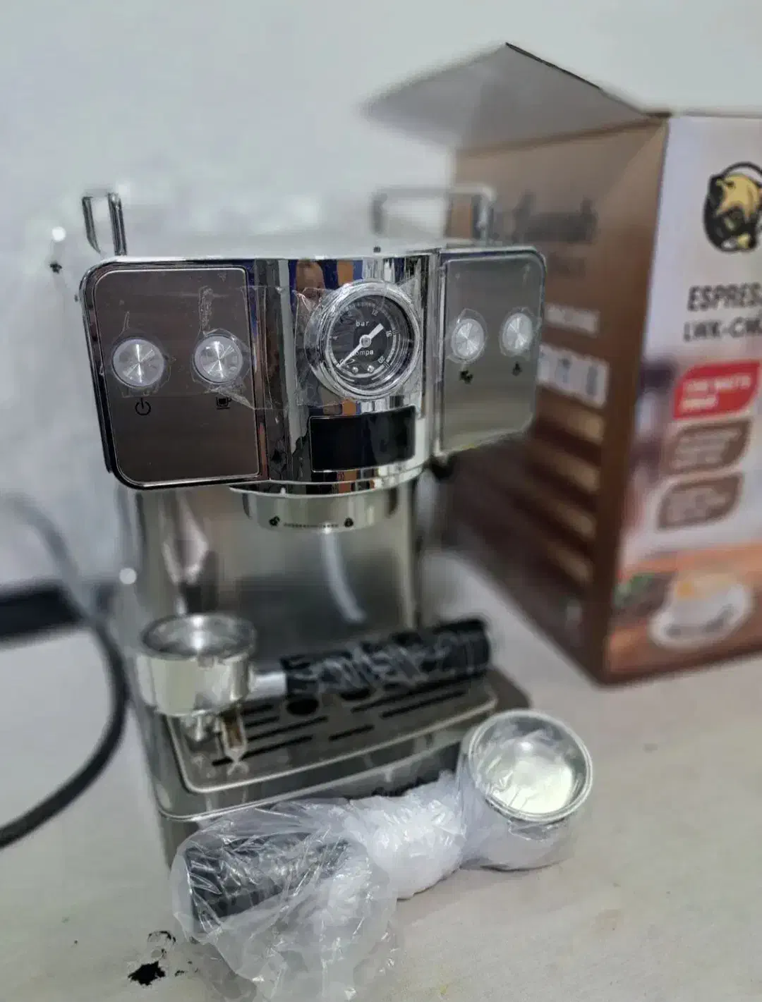 قهوه ساز اسپرسوساز لواک ۳۵۰ درحد آکبند|سماور، چایساز، قهوهساز|تهران, افسریه شمالی|دیوار