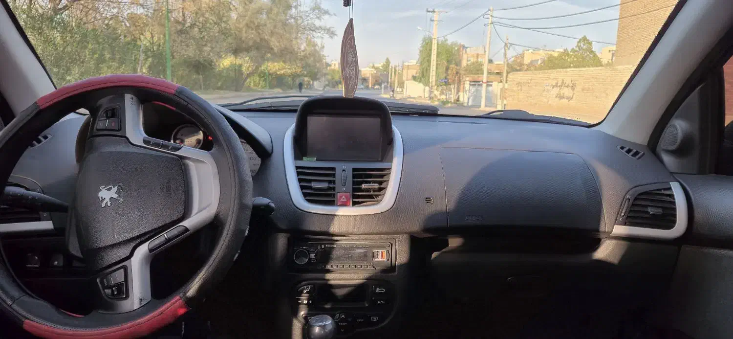 پژو ۲۰۷ پاناروما TU5 مدل آخر ۱۴۰۲|خودرو سواری و وانت|ساوه, |دیوار