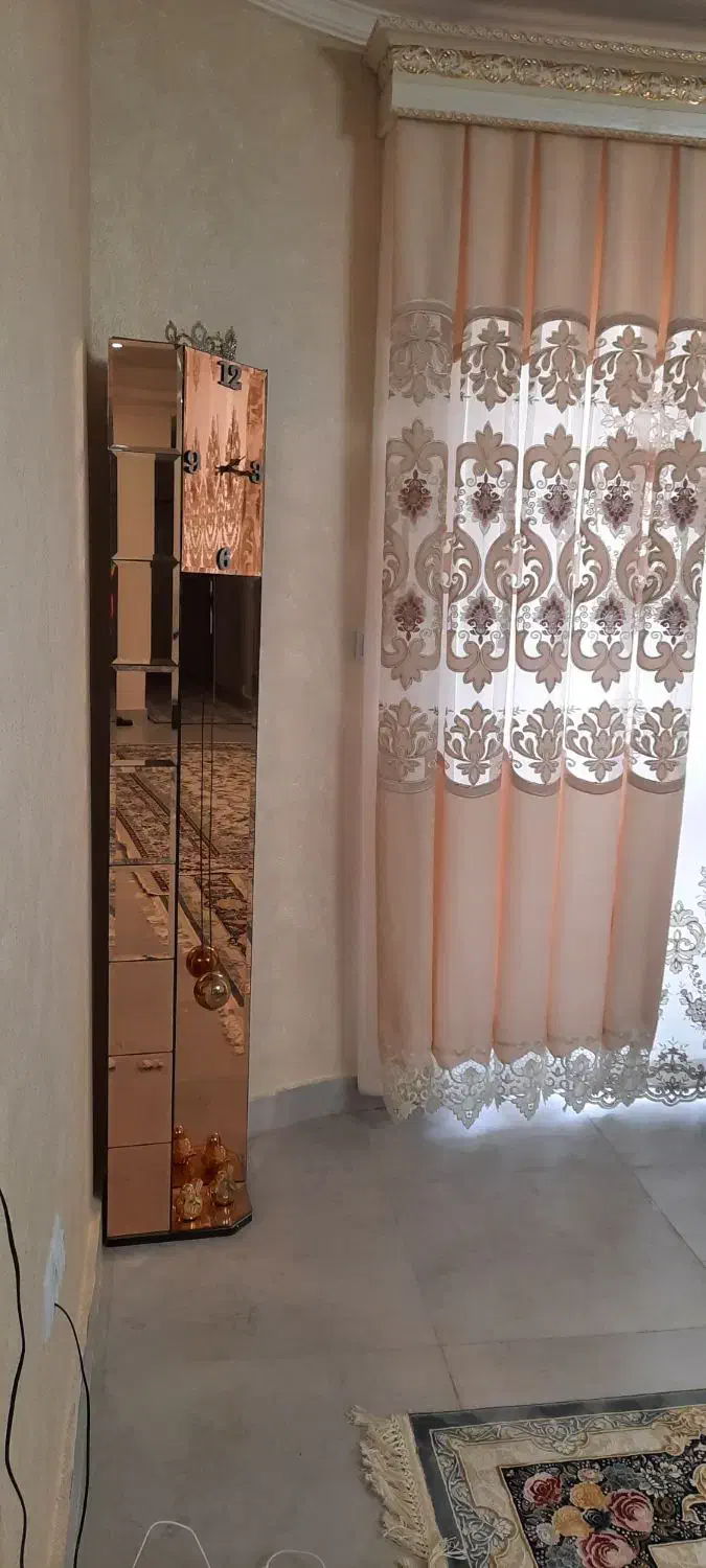 ساعت ایستاده آینه ای|ساعت دیواری و تزئینی|رشت, دروازه لاکان|دیوار