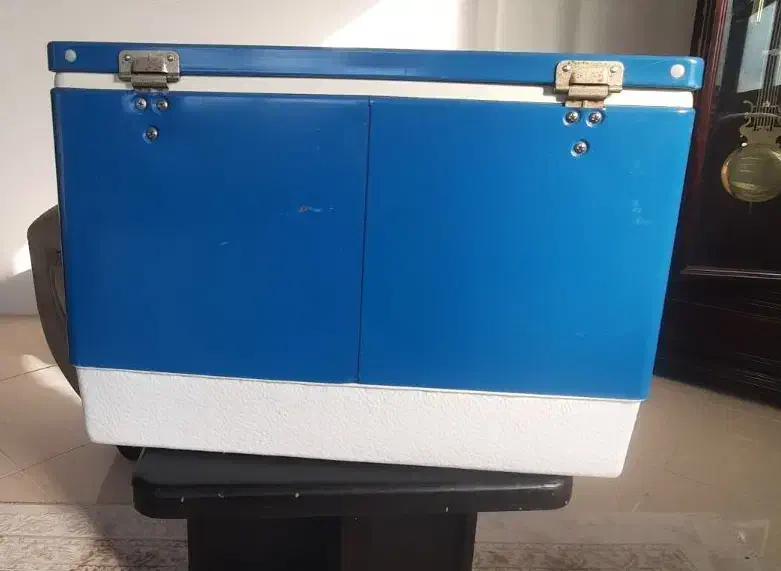 یخدان و کلمن آمریکایی|ظروف نگهدارنده، پلاستیکی، یک‌بارمصرف|تهران, شهرک چیتگر|دیوار