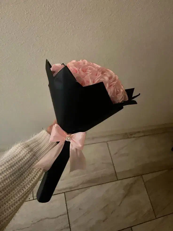 دسته گل|گل مصنوعی|نیشابور, دارایی|دیوار