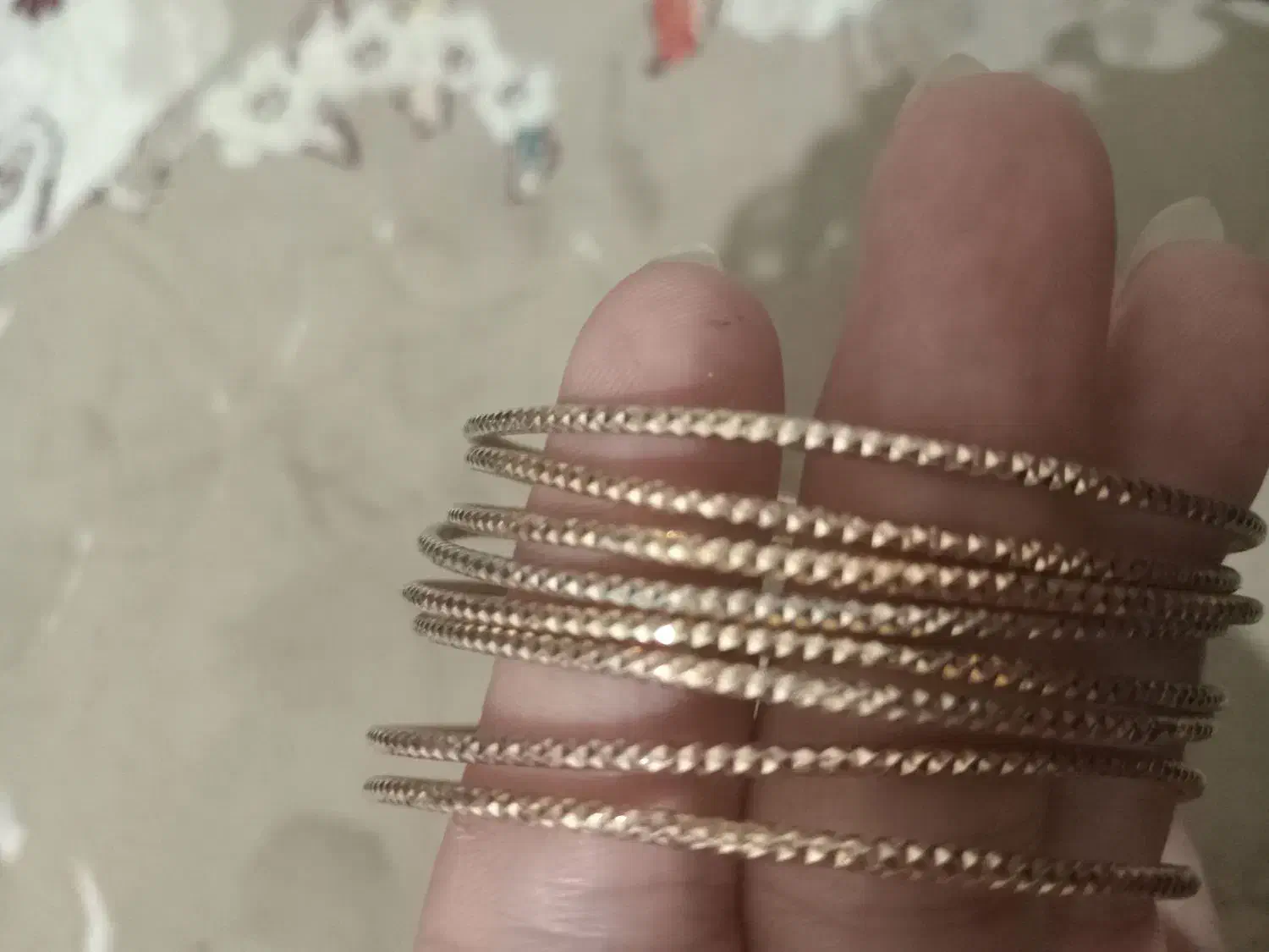 النگوی پهن  وباریک جنس خوب وقیمت مناسب جنسش استیل|بدلیجات|قم, باجک سه|دیوار