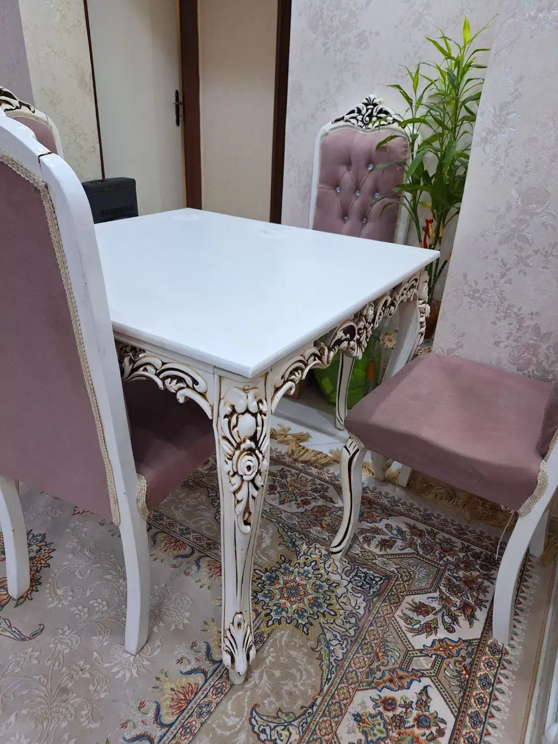 مبلمان 7نفره و نهار خوری 4نفره ست|مبلمان خانگی و میز عسلی|اهواز, زیباشهر|دیوار