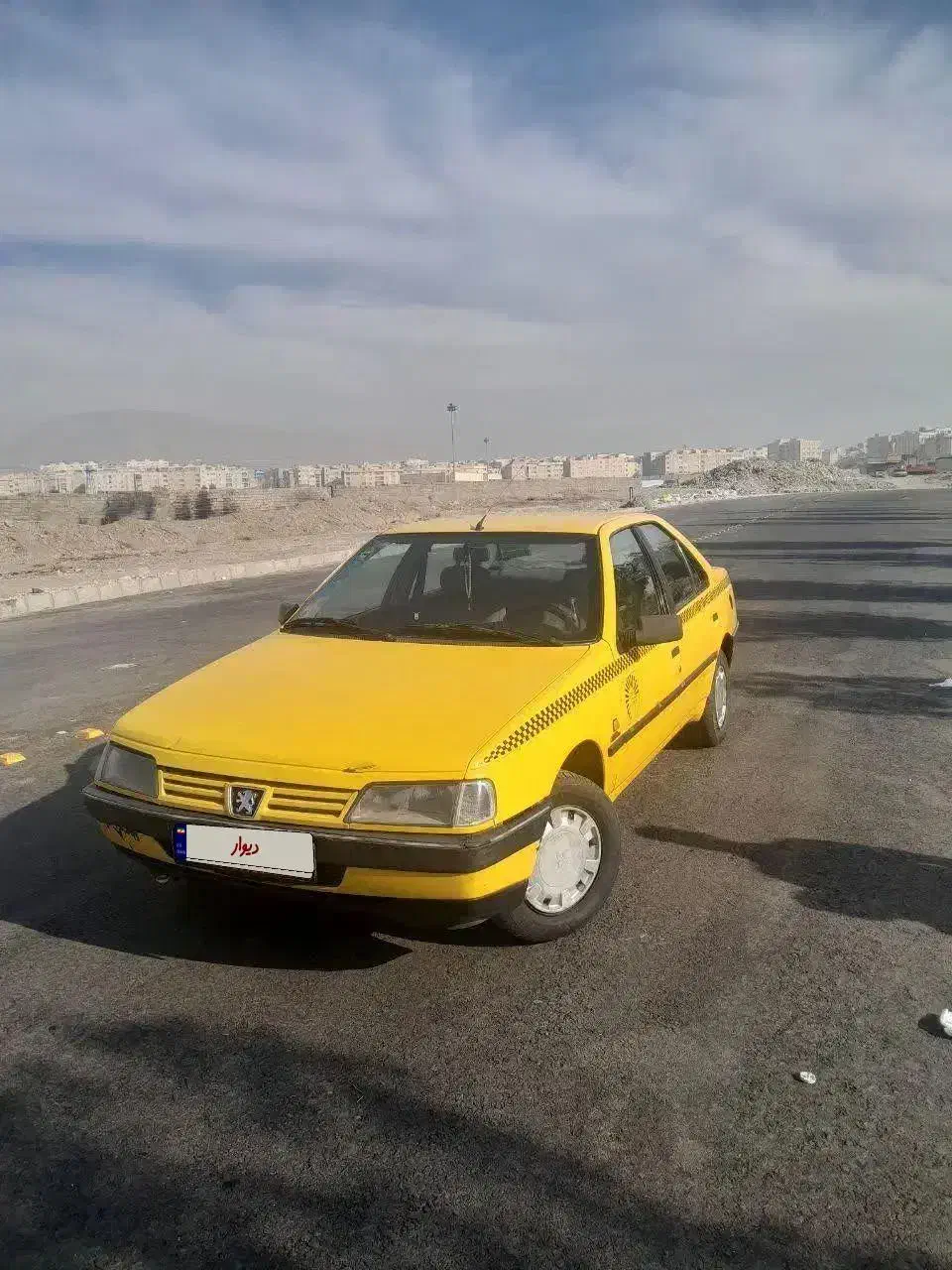 خودرو پژو تاکسی 405 GLX مدل 90|خودرو سواری و وانت|کرج, حصارک بالا|دیوار
