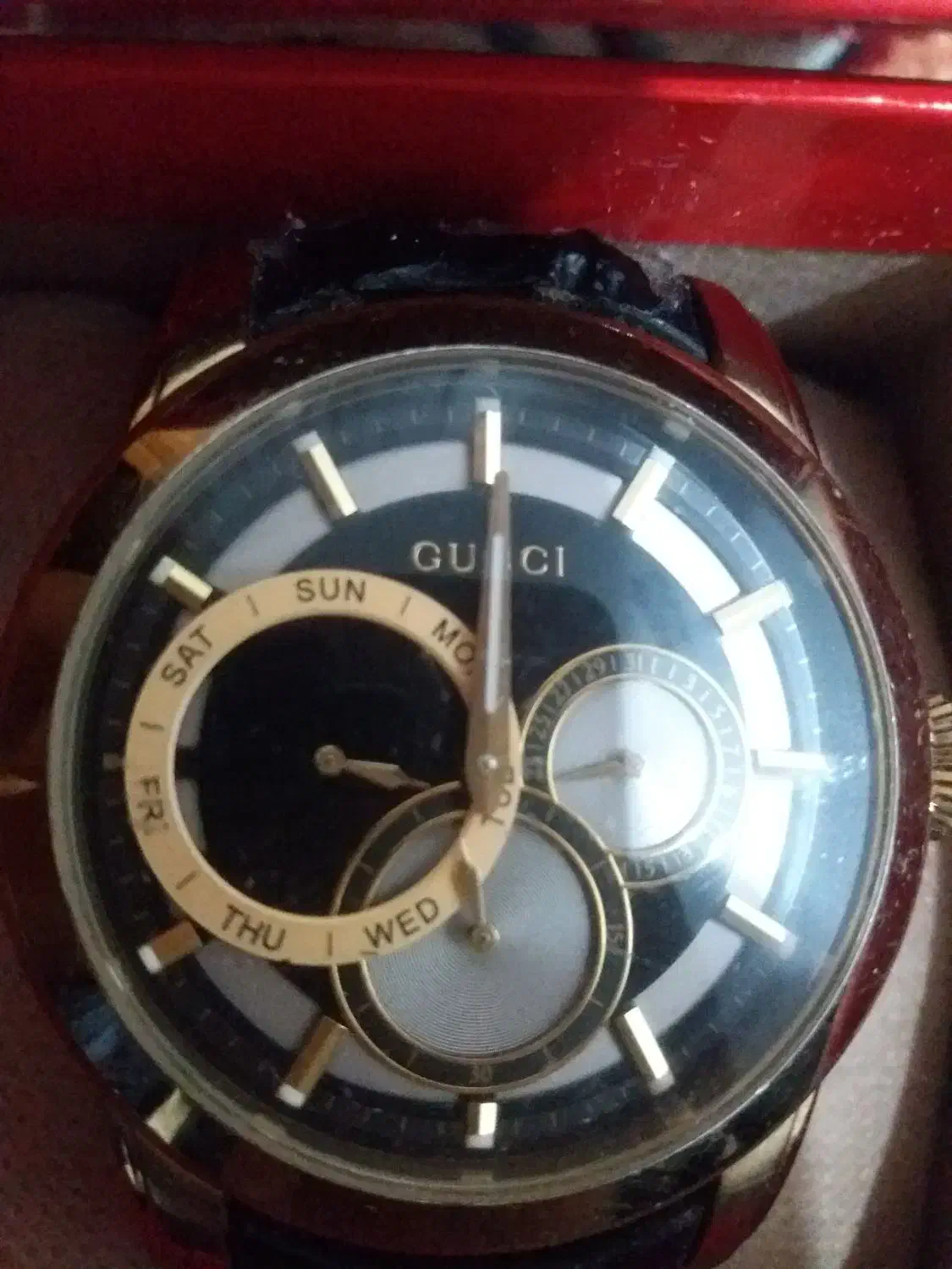 ساعت کوچی|ساعت|خرمشهر, |دیوار