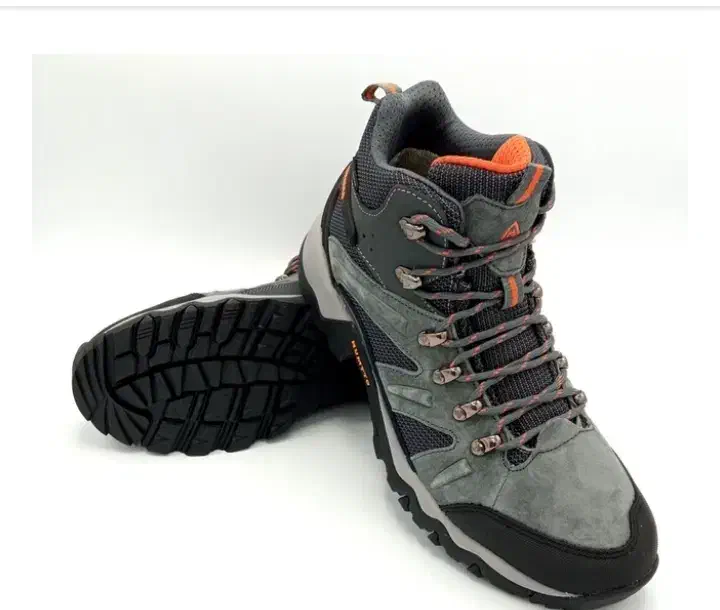 کتونی کوهنوردی|کیف، کفش، کمربند|قزوین, |دیوار