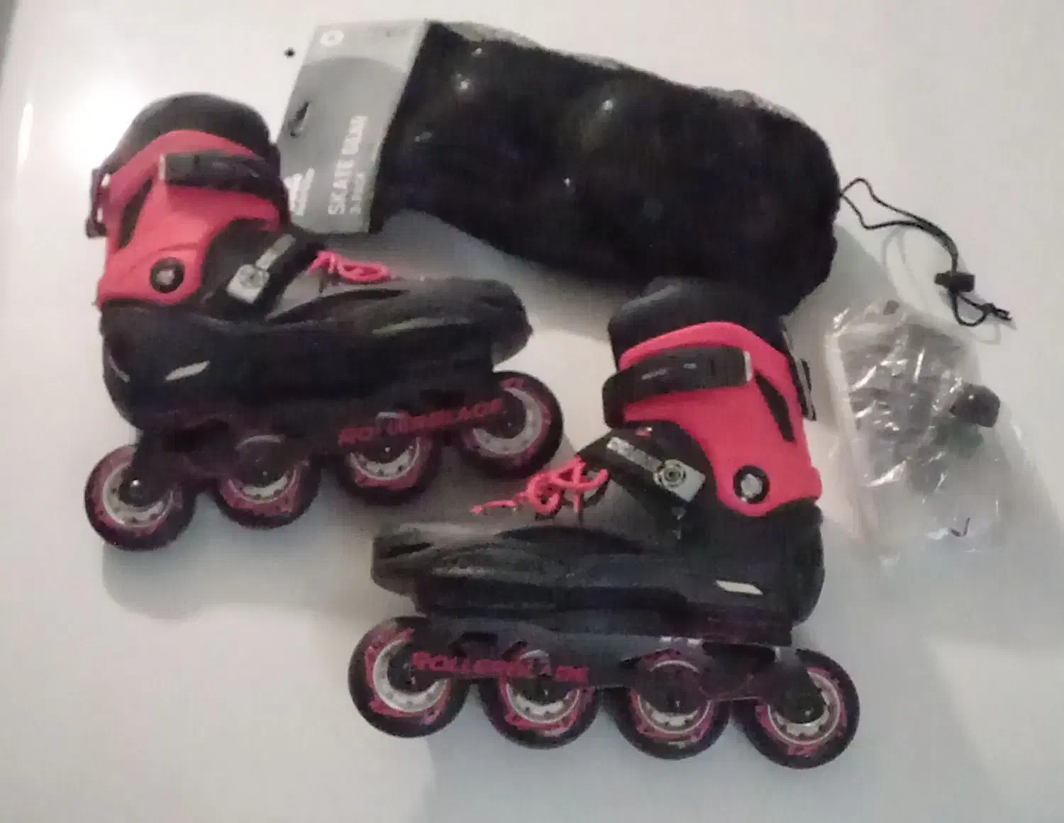 اسکیت رنگ سرخ آبی|دوچرخه، اسکیت، اسکوتر|ساری, |دیوار