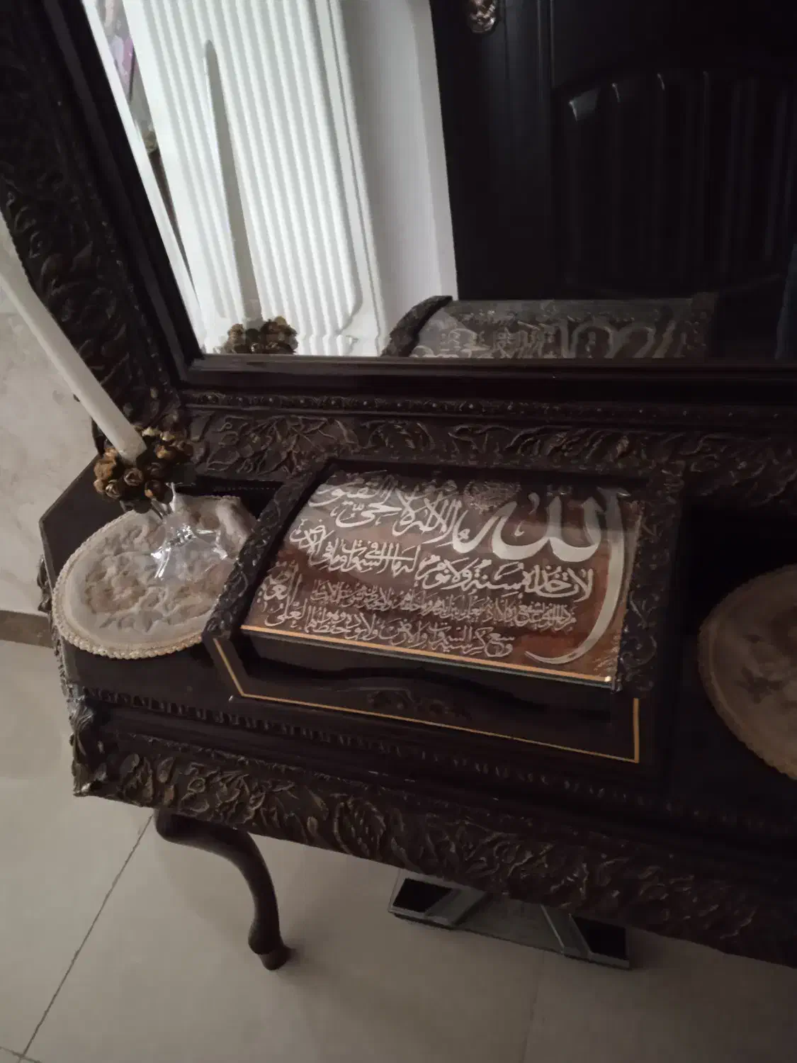 اینه و کنسول و جا قرآنی|بوفه، ویترین، کنسول|رشت, نیکمرام|دیوار