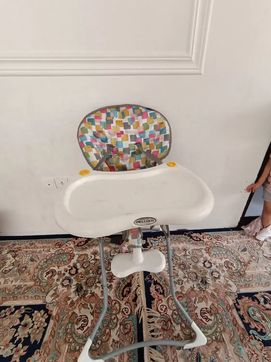 صندلی غذای کودک|تخت و صندلی بچه|نیشابور, شهرآرا|دیوار