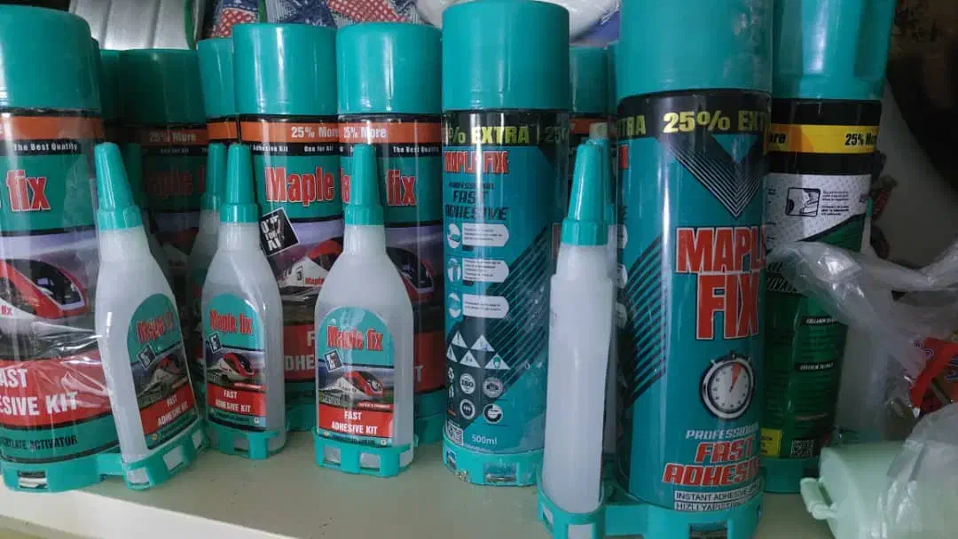 چسب یک دو سه|مصالح و تجهیزات ساختمان|بروجرد, |دیوار