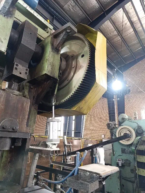 پرس ضربه ای 160تن|ماشینآلات صنعتی|رباطکریم, شهرک صنعتی زوارهای|دیوار