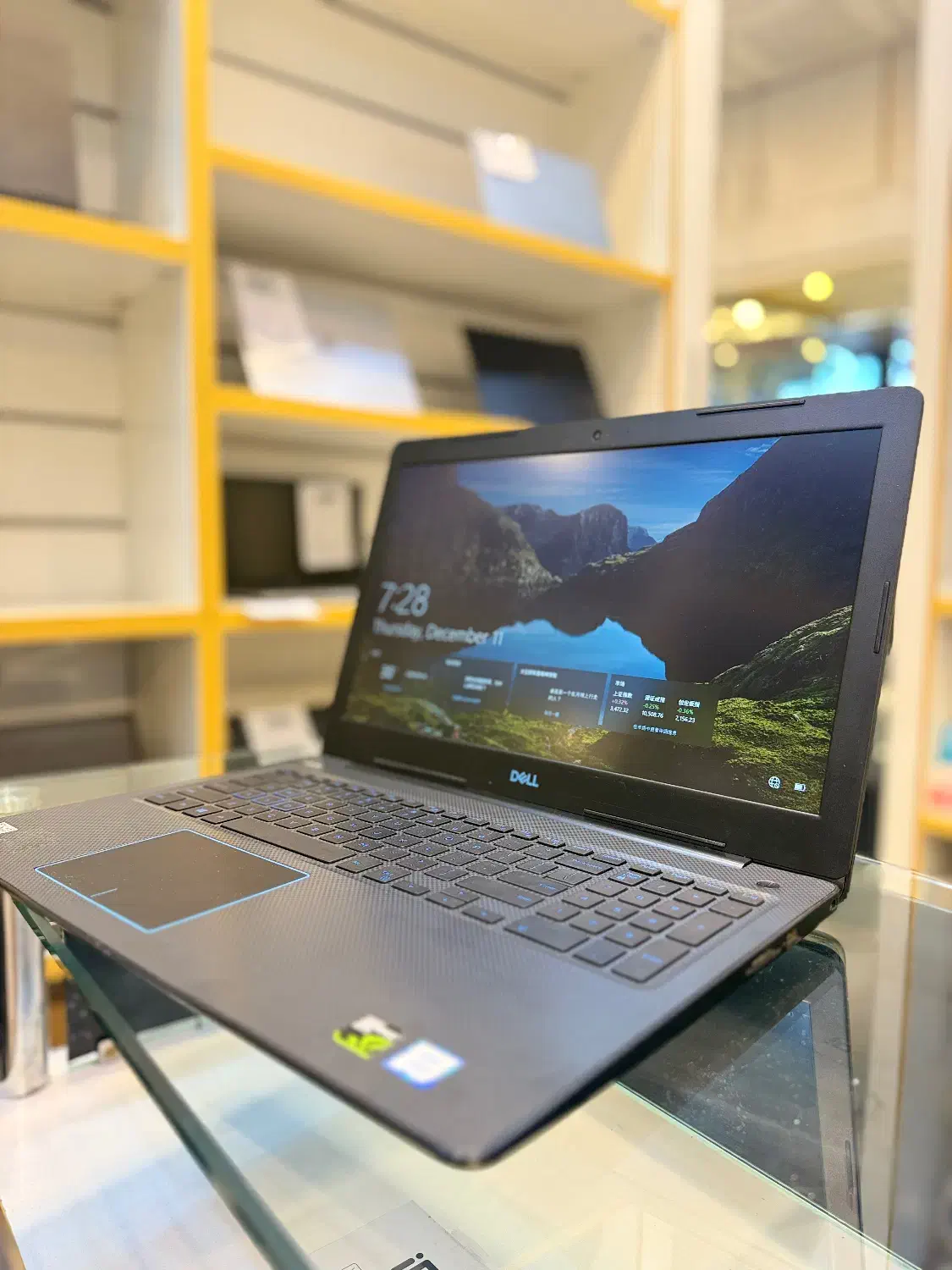 لپ تاپ dell3579 در حد نو با گارانتی تضمینی تعویض|رایانه همراه|تهران, صادقیه|دیوار