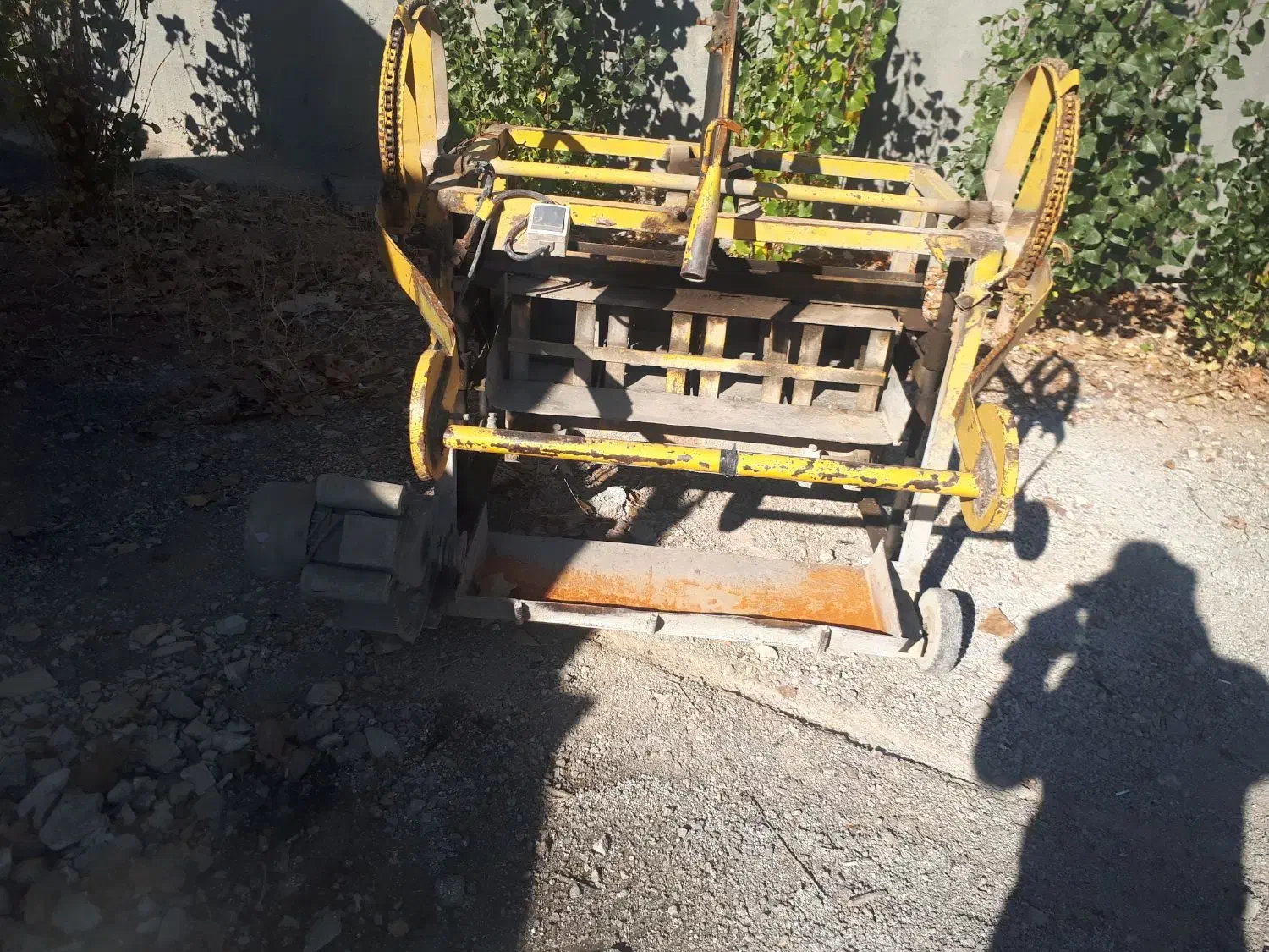 دو عدد دستگاه بلوک زنی۲۰*۴۰ سه کانال بسته وته باز|ابزارآلات|جوانرود, |دیوار