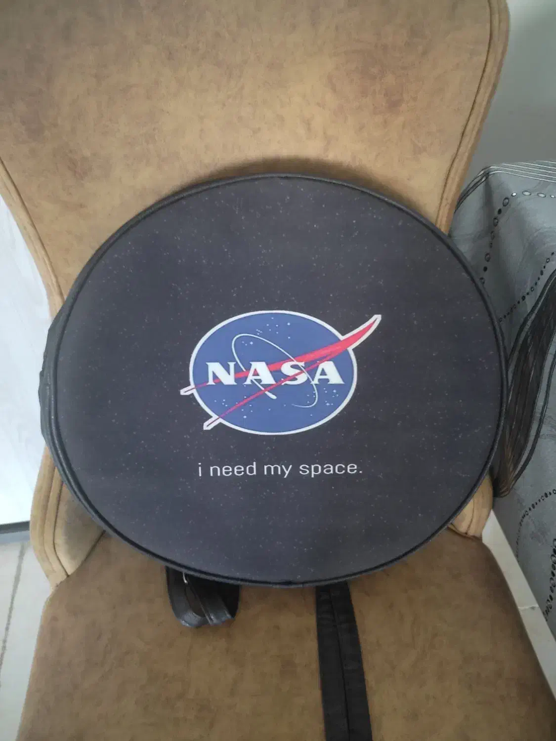 کوله پشتی گرد|کیف، کفش، کمربند|خرم‌آباد, |دیوار